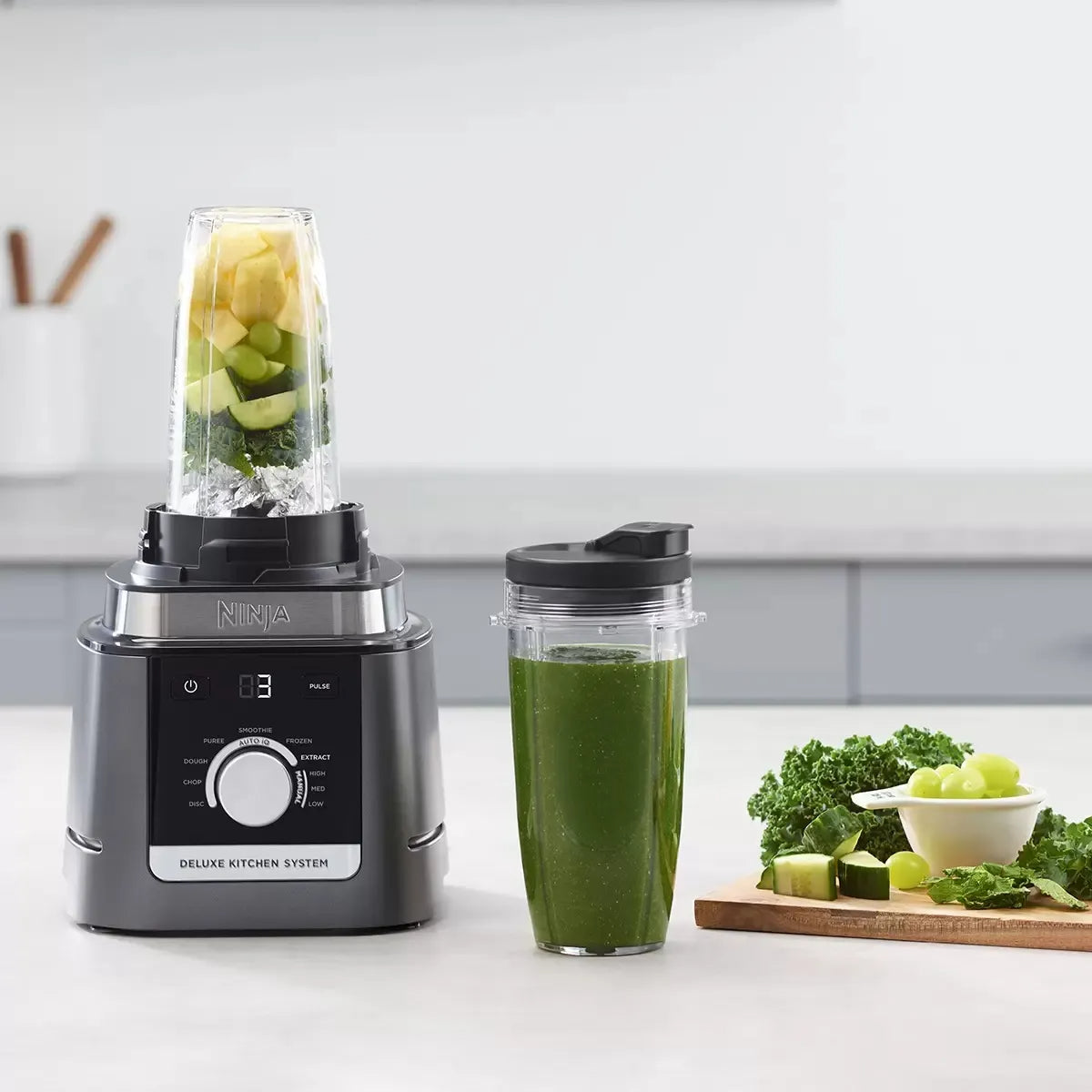 Licuadora Ninja Deluxe 2.6l, Procesador 9 Tazas Y 2 Vasos